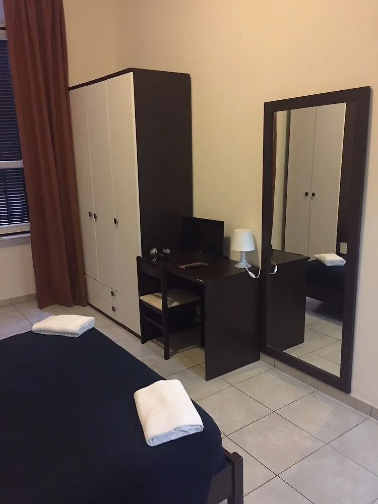 In Rome B&B 2*,